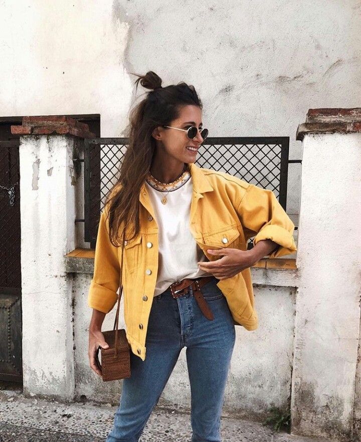 yellow denim jacket outfit