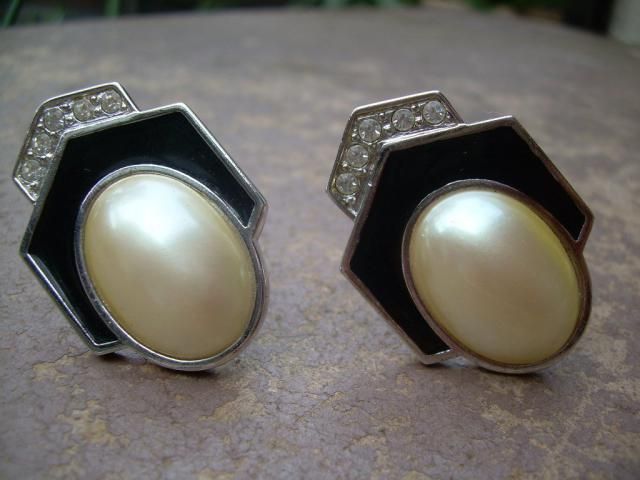 2018 Best Faux Black Pearl Earrings Images And Outfits Z Me Zaful Stunning Pair Of Genuine Vintage Ysl Rhinestone And Black Enamel Faux Pearl Earrings Yves Saint