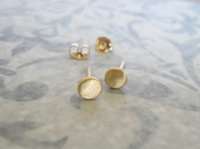 2018 Best Flat Stud Earrings Images And Outfits Z Me Zaful 14k Solid Gold Studs Tiny Flat Post Earrings 3 5mm Circle Stud