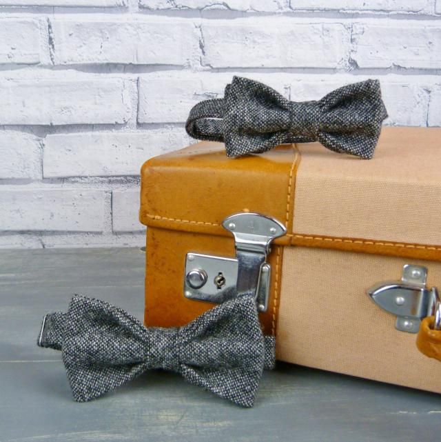 Tweed Bow Tie in Natural Herringbone Father /& Son Gift Set
