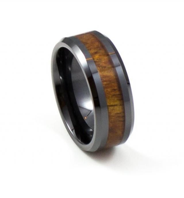 8mm Polished Comfort Fit Beveled Edge Black Ceramic Wedding Band with Forest Floor Foliage Camouflage Inlay 0.07ct Black Diamond Solitaire Ring