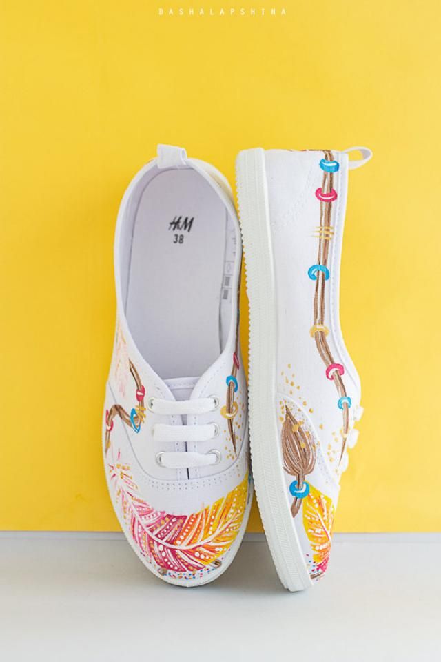 Women Shoes Slip on Canvas Shoes Skate Sneakers Squirrel Floral and Feathers Plimsoll Awesome