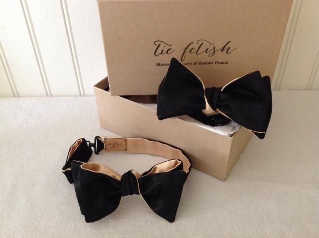 Tweed Bow Tie in Natural Herringbone Father /& Son Gift Set