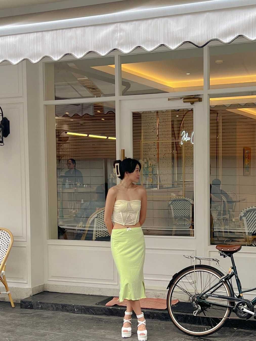 PISCESS ★ Sheer Lace Tube Top Skirt Set Amazon.com: Women's Sheer Lace Ruffle Hem Strapless Tube Top