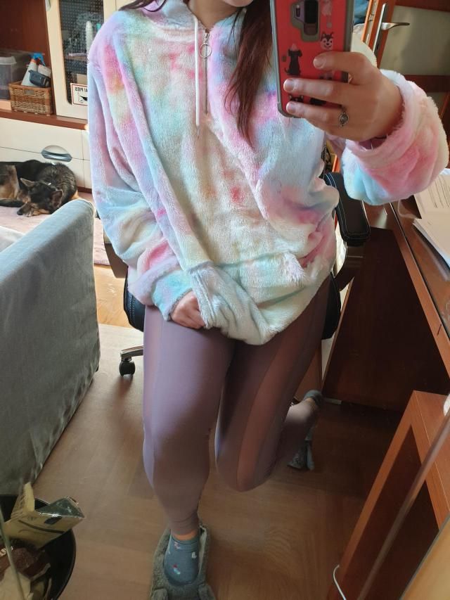 最高級のスーパー Fluffy Zipper Half Fur Faux Dye Tie Hoodie PURPLE TYRIAN In ミュージシャン