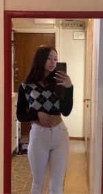 ZAFUL Argyle V Neck Crop Sweater In 