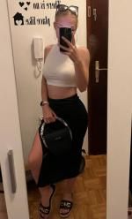 ZAFUL Ruched Thigh Split Bodycon Skirt (High Stretch Fabric) In BLACK ...